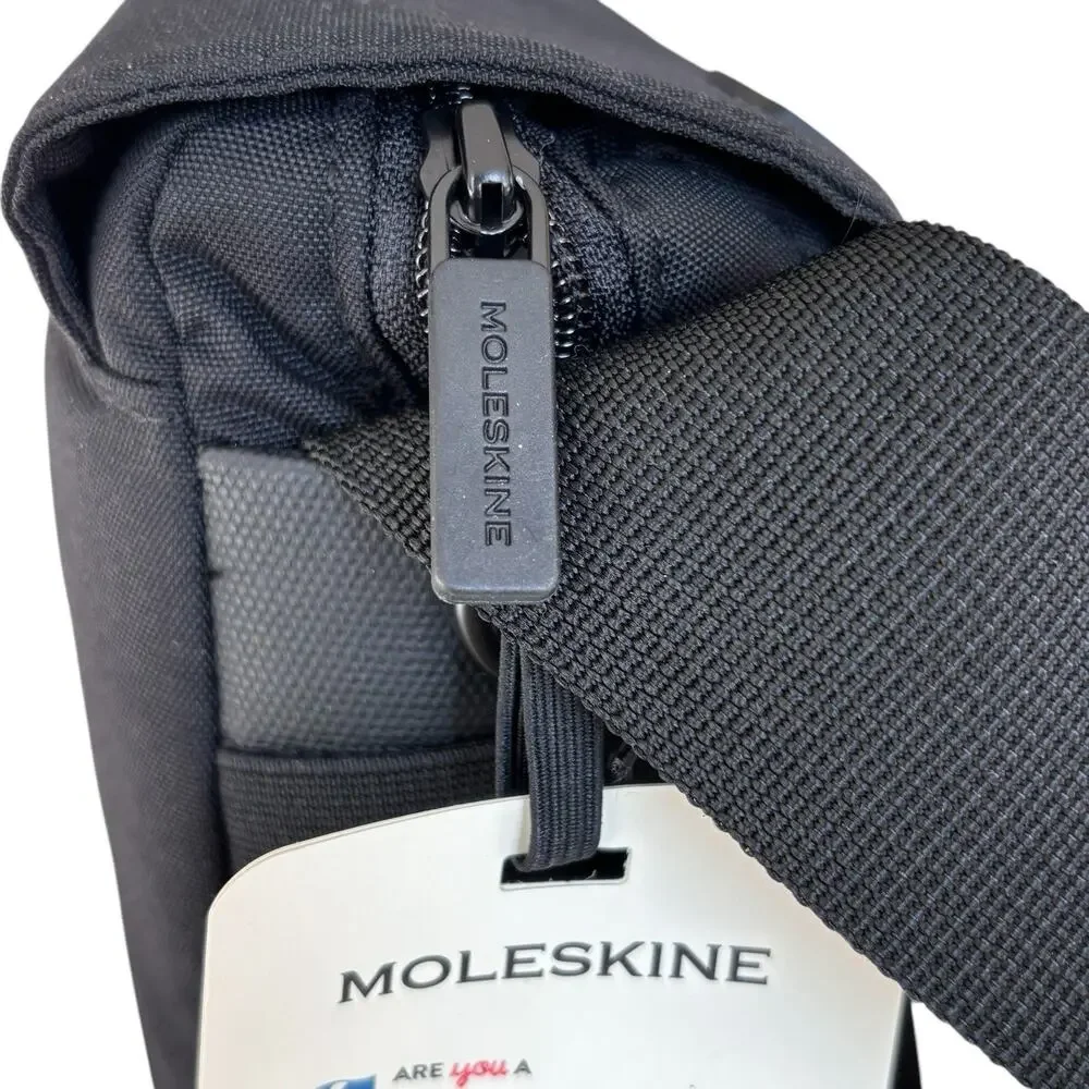 NWT Moleskine ID Collection Reporter Bag. Fits Devices 11” Black Water Resistant